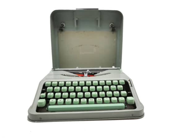 Machine à écrire Hermes Baby Rocket verte révisée ruban neuf