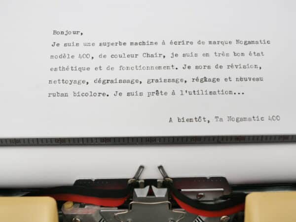 Machine à écrire Nogamatic 400 couleur chair (rose) révisée ruban neuf