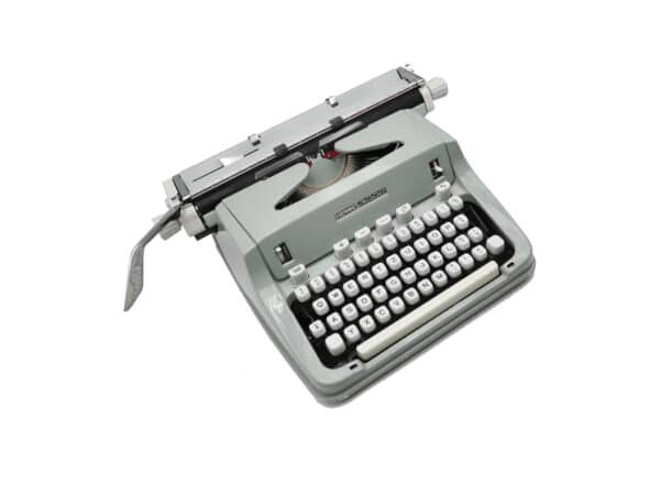 Machine à écrire Hermes 3000 cursive verte tilleul évisée ruban neuf
