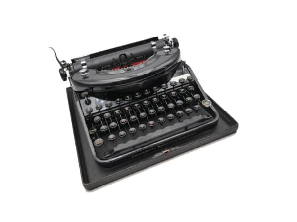machine à écrire Underwood Noiseless Portable noire