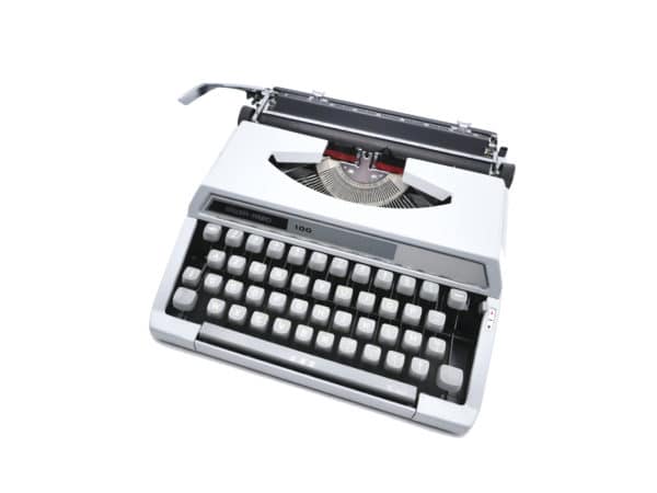 Machine à écrire Silver Reed 100 grise révisée ruban neuf