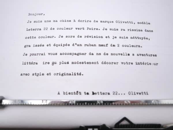 Olivetti Lettera 22 Vert Poire révisée ruban neuf #iconic