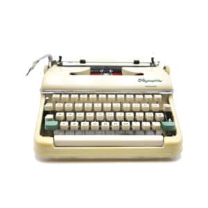 Machine à écrire Olympia Monica révisée ruban neuf