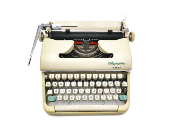 Machine à écrire Olympia Monica révisée ruban neuf