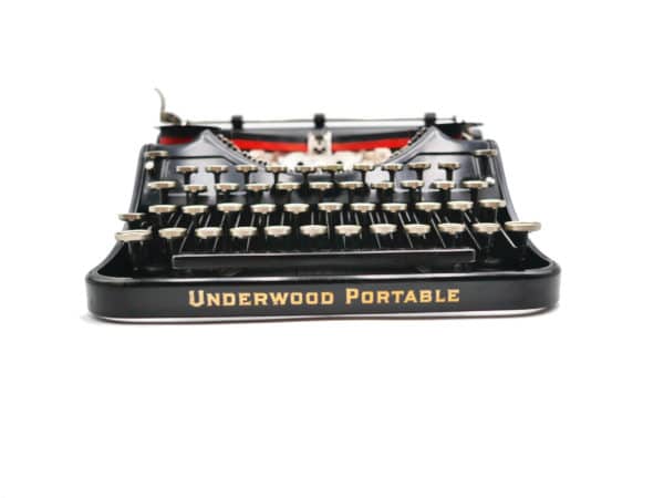Underwood 4 Bank Portable Standard révisée ruban neuf