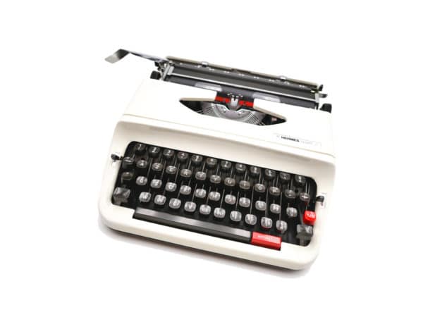Machine à écrire Hermes Baby S Blanche révisée ruban neuf 1974