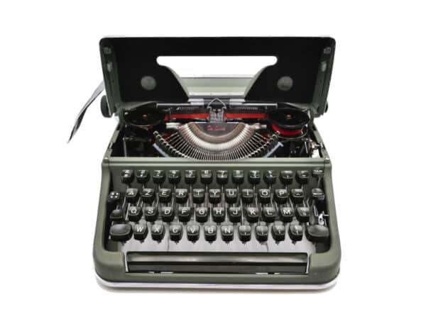 Machine à écrire Olympia SM3 De Luxe Verte révisée ruban neuf 1963