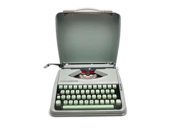 Machine à écrire Vintage Hermes Baby verte tilleul révisée ruban neuf