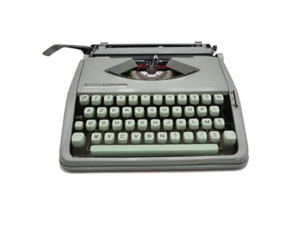 Machine à écrire Hermes Baby verte tilleul révisée ruban neuf
