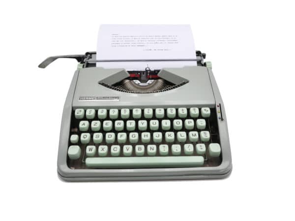 Machine à écrire Hermes Baby verte tilleul révisée ruban neuf