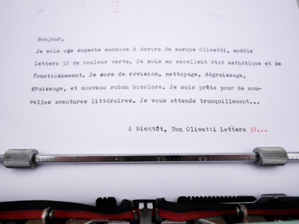 Olivetti Lettera 32 Bleu révisée ruban neuf #iconic