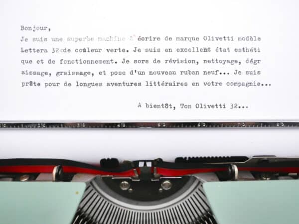 Olivetti Lettera 32 verte révisée ruban neuf #iconic