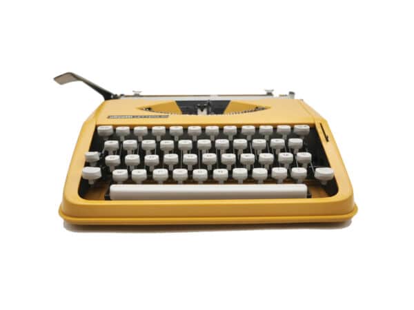 Machine à écrire Olivetti Lettera 82 curry révisée ruban neuf