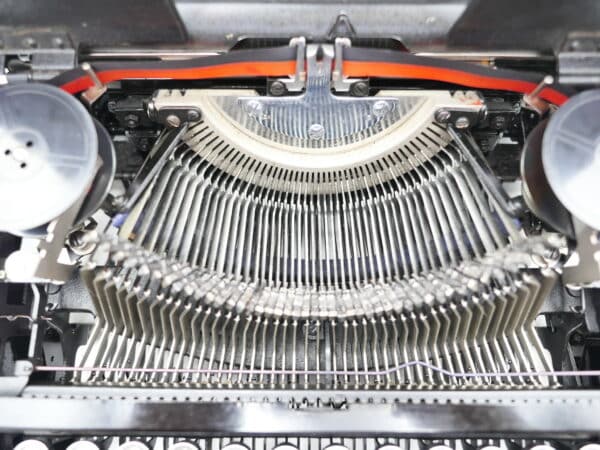 Pate nettoyante des caractère des machine à écrire