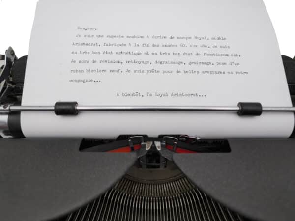 Machine à écrire Royal Aristocrat révisée ruban neuf