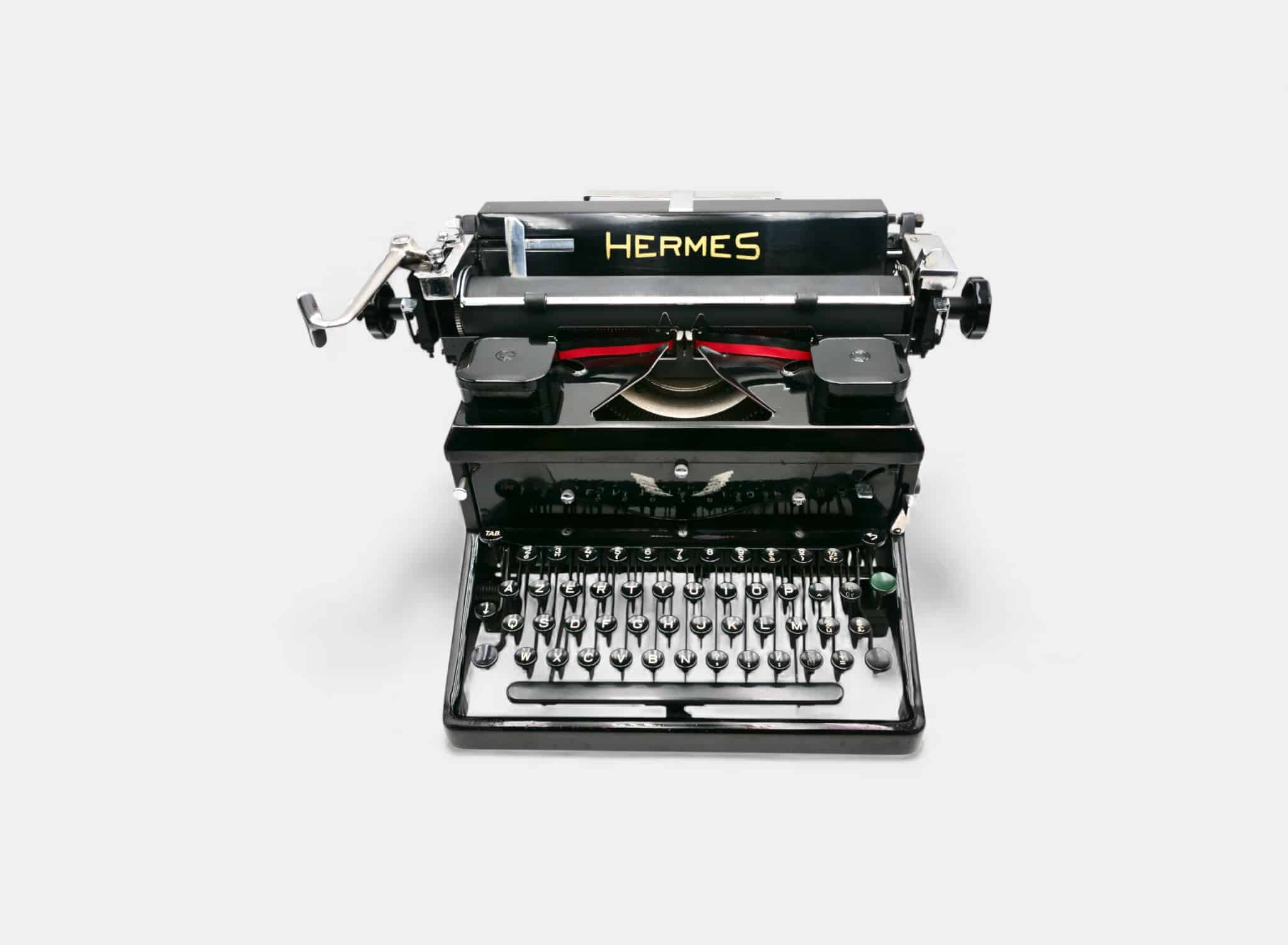 Machine à écrire Hermes 5 noire révisée 1939 #collection